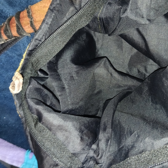 Handmade Satchel Bag with Strap Pocket - Picture 12 of 13